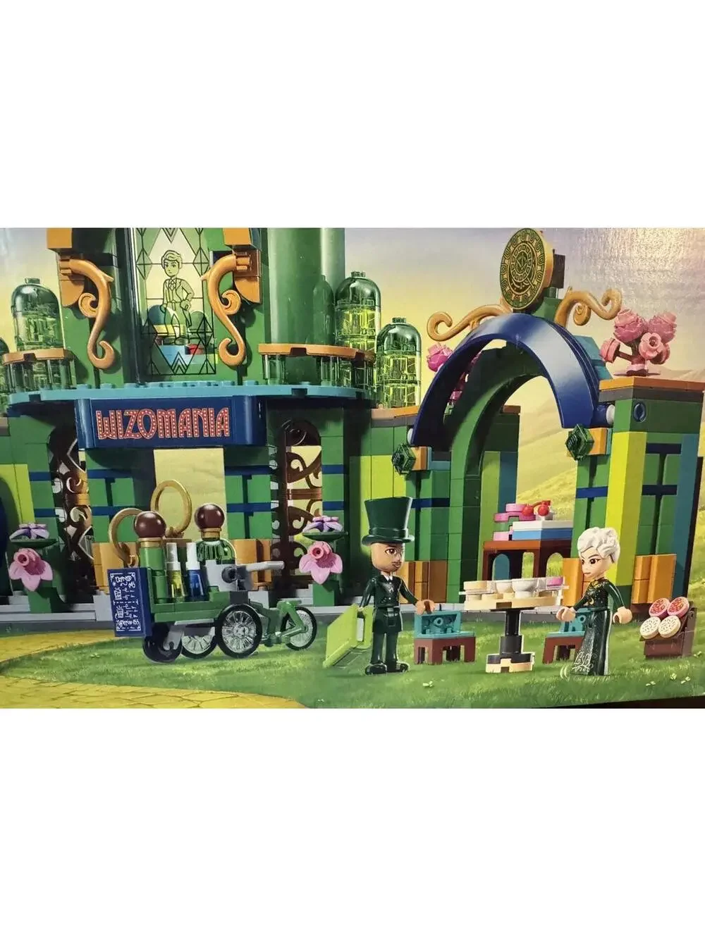 LEGO Wicked WELCOME TO EMERALD CITY 75684 Toy Building Kit Elphaba Glinda Oz New